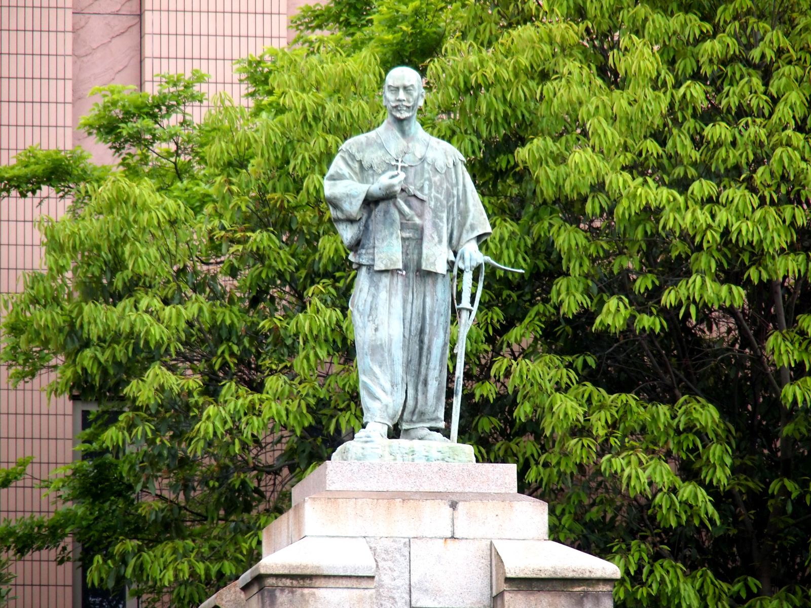 Oita otomo sorin at jingujiura.jpg